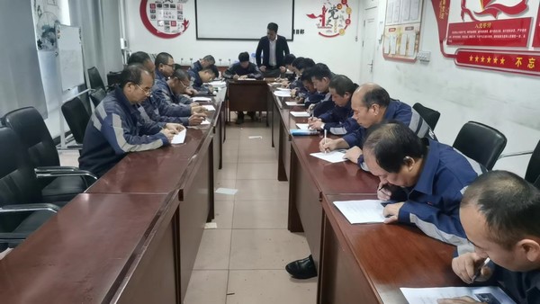 陜煤建設(shè)洗選煤運(yùn)營(yíng)公司檸條塔運(yùn)營(yíng)項(xiàng)目部: 匠心捍衛(wèi)品質(zhì)  技能點(diǎn)亮未來