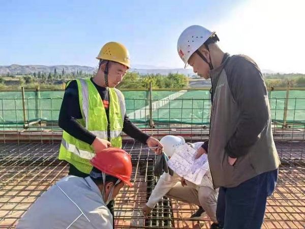 陜煤建設(shè)新疆第一項(xiàng)目部：凝心聚力趕工期，追趕超越“拼”成效