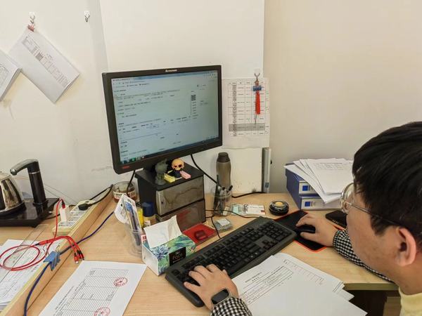 陜煤建設(shè)煤礦運(yùn)營(yíng)服務(wù)分公司：“線下”+“線上”防范財(cái)務(wù)風(fēng)險(xiǎn)