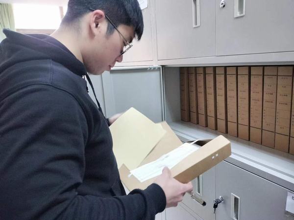 陜煤建設(shè)煤礦運(yùn)營服務(wù)分公司：規(guī)范檔案管理工作 夯實(shí)檔案管理根基