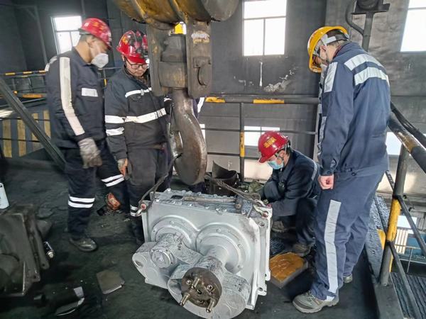 陜煤建設(shè)洗選煤運營公司澄合山陽運營項目部：打響檢修攻堅戰(zhàn)，護航安全生產(chǎn)行穩(wěn)致遠