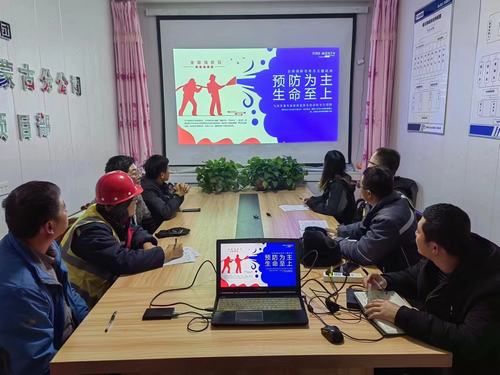 陜煤建設(shè)內(nèi)蒙古分公司筑牢安全防線，團(tuán)員和青年在行動