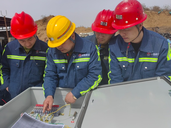 陜煤建設(shè)機(jī)電安裝公司：穩(wěn)崗補貼助企穩(wěn)航，技能補貼激勵前行
