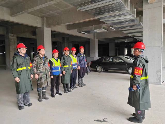 砥礪奮進(jìn)，青春建功