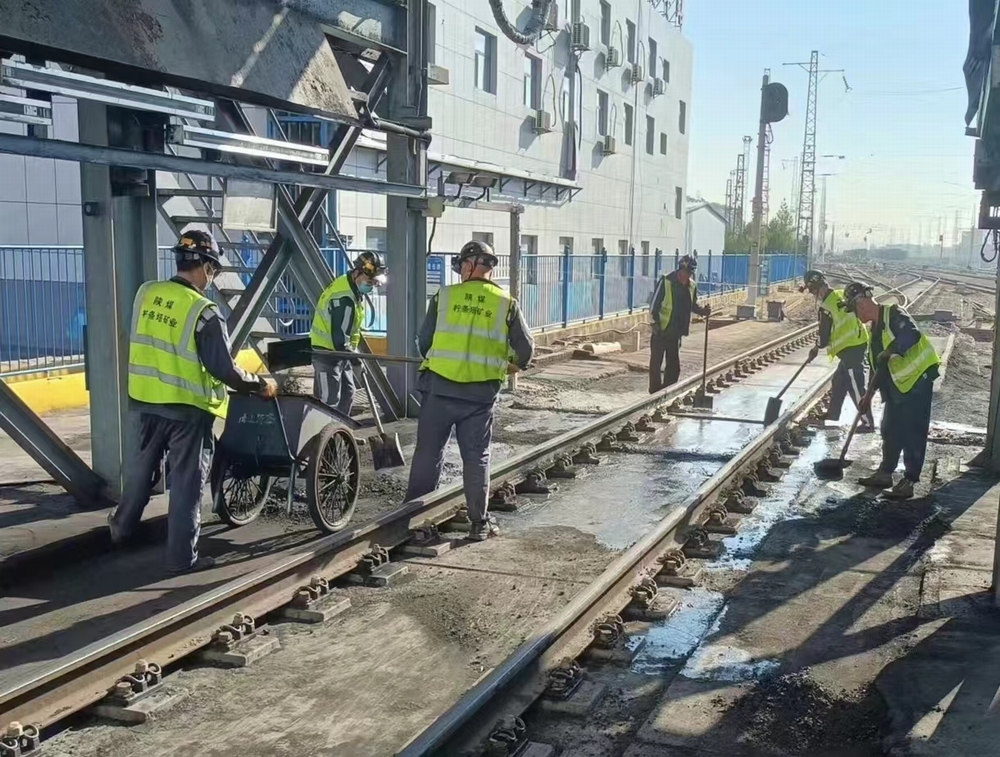 陜煤建設(shè)洗選煤運營公司檸條塔運營項目部： 他們，用汗水刻下堅守！