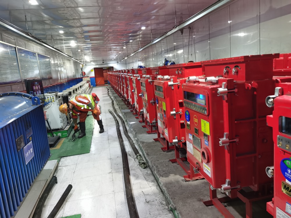 陜煤建設(shè)機(jī)電安裝公司檸條塔項(xiàng)目部：實(shí)干跑贏“上半程”， 突破提升再啟程！