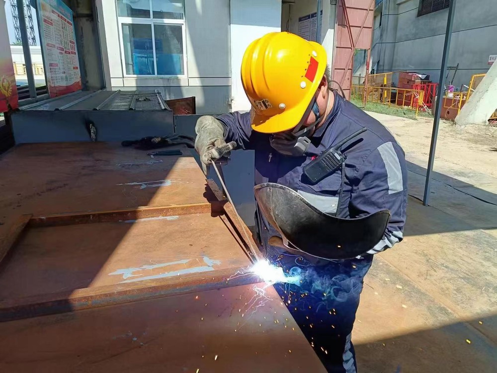 陜煤建設(shè)洗選煤運營公司神渭蒲城運營項目部：“一線奮斗者” 平凡崗位彰顯責(zé)任擔(dān)當