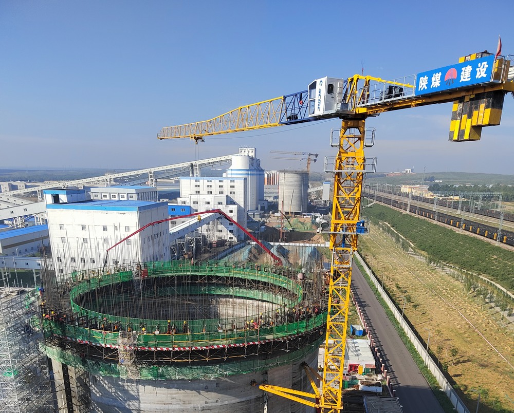 陜煤建設(shè)第二直屬項目部：滑模施工戰(zhàn)正酣，全力沖刺保進度