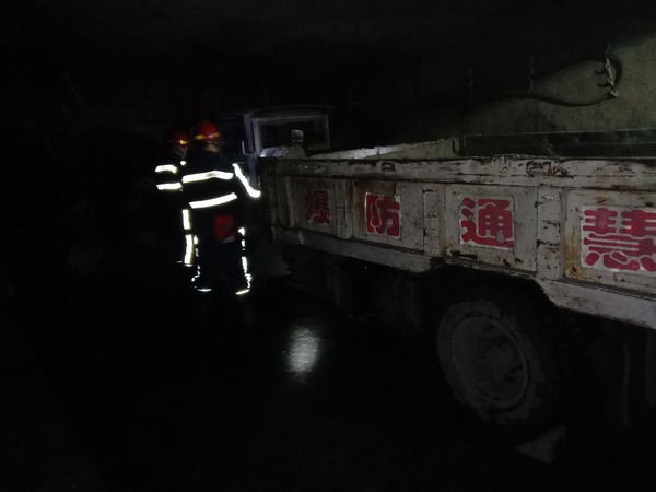 陜煤建設(shè)煤礦運(yùn)營服務(wù)分公司：安全領(lǐng)航 精準(zhǔn)治理