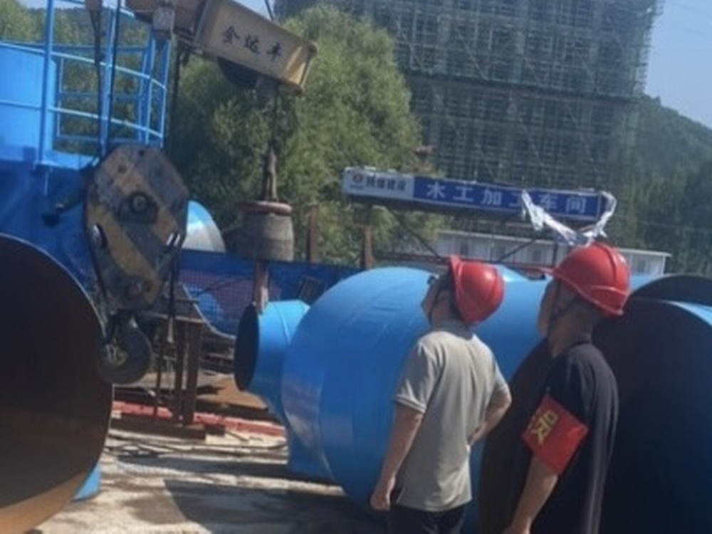 陜煤建設機電安裝公司：打響“百安”攻堅戰(zhàn)，讓“中國紅”洋溢現場