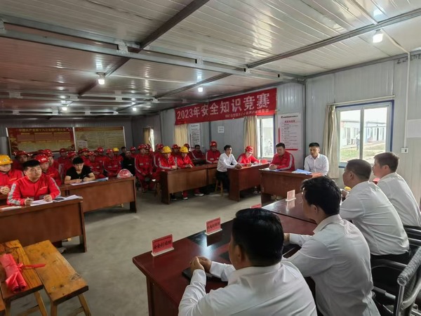 陜煤建設(shè)煤礦運營服務(wù)分公司：深化國防教育 共筑愛國情懷