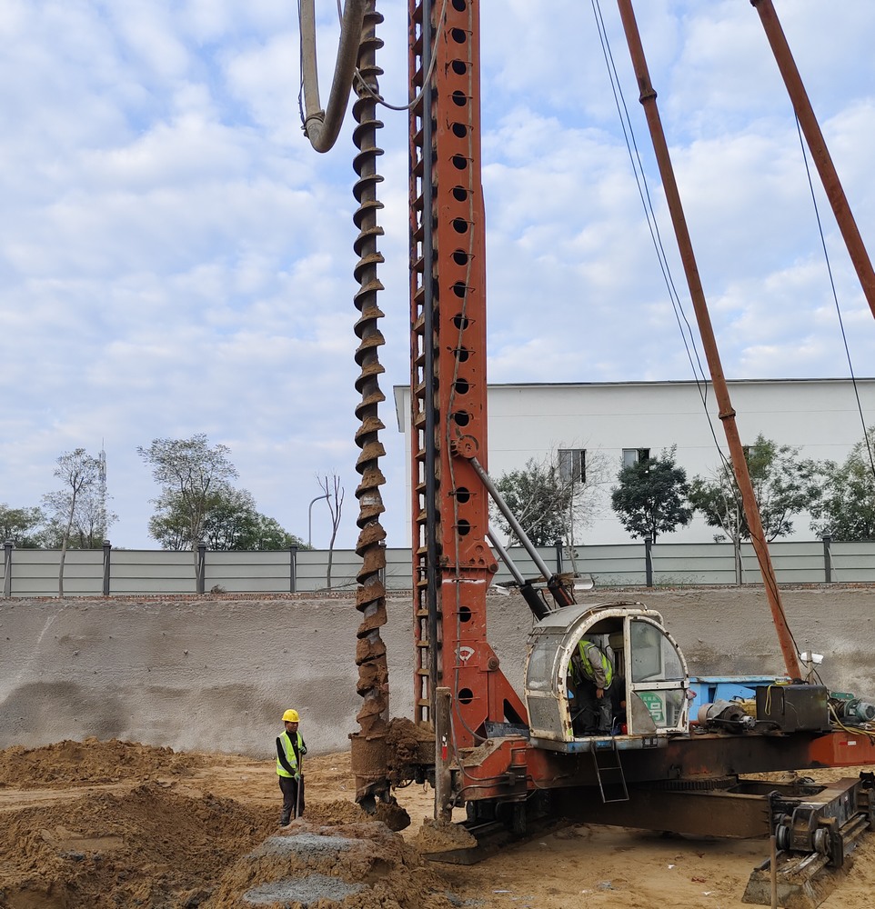 陜煤建設(shè)天工公司土建第十項(xiàng)目部：掛上“快車(chē)檔”，吹響建設(shè)“沖鋒號(hào)”