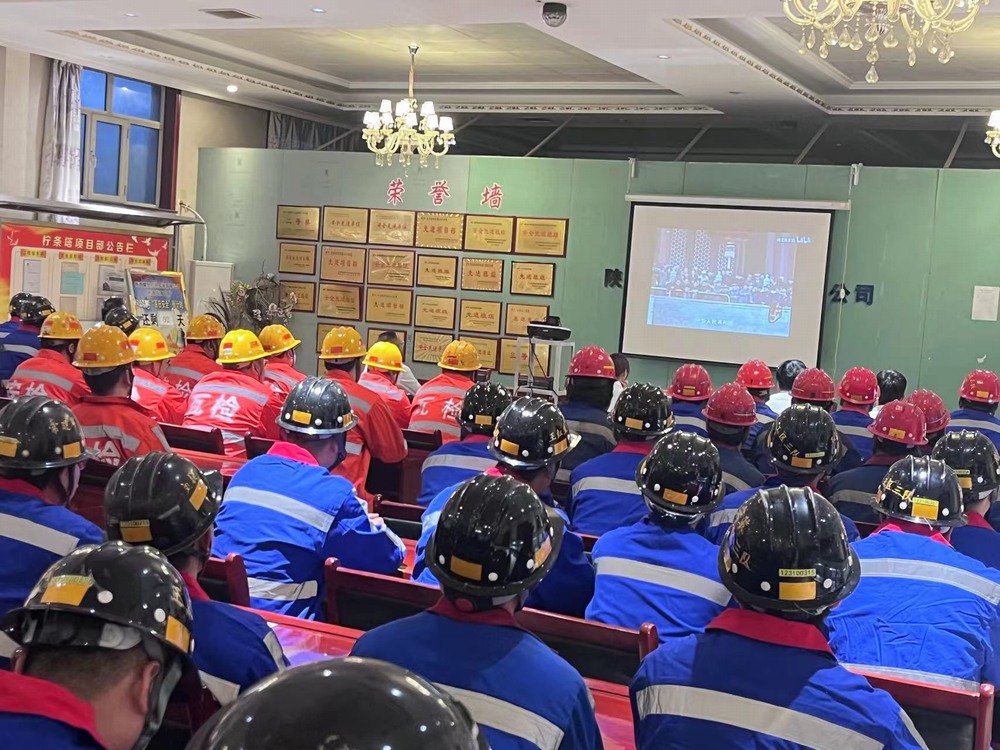 陜煤建設(shè)機(jī)電安裝公司：歡度國慶，氛圍滿滿