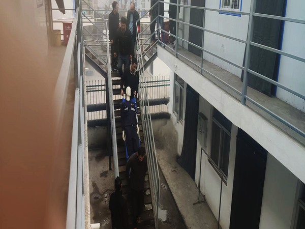 陜煤建設(shè)煤礦運(yùn)營(yíng)服務(wù)分公司：強(qiáng)化消防演練與安全培訓(xùn)，筑牢安全生產(chǎn)防線