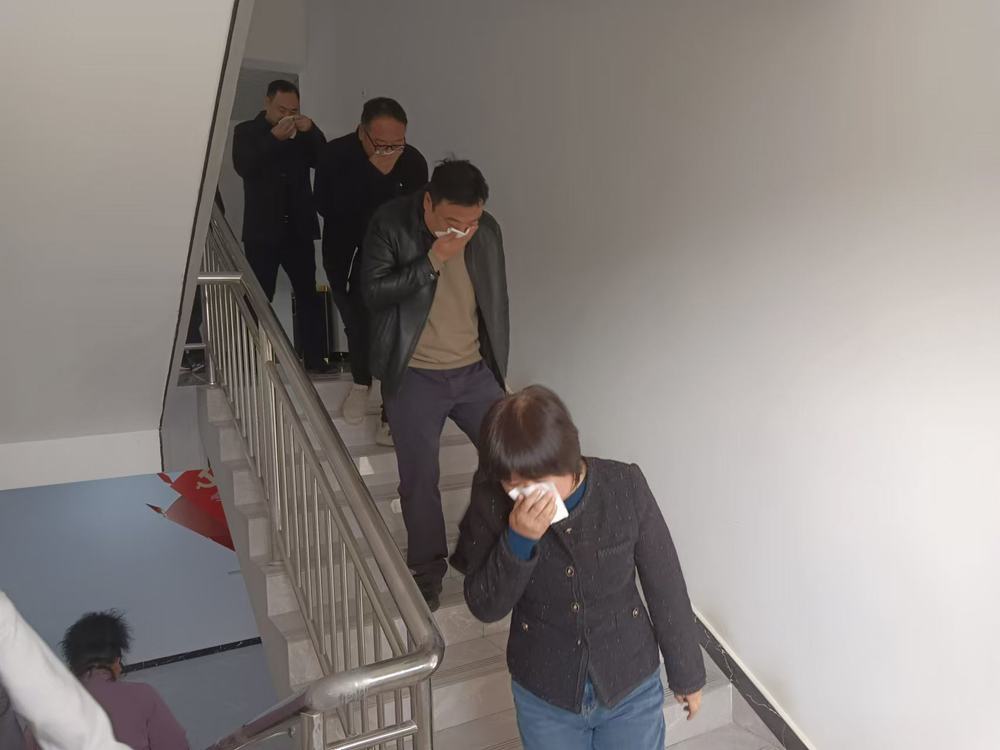 陜煤建設(shè)物資公司設(shè)備租賃中心組織開展消防安全培訓+防火專項演練