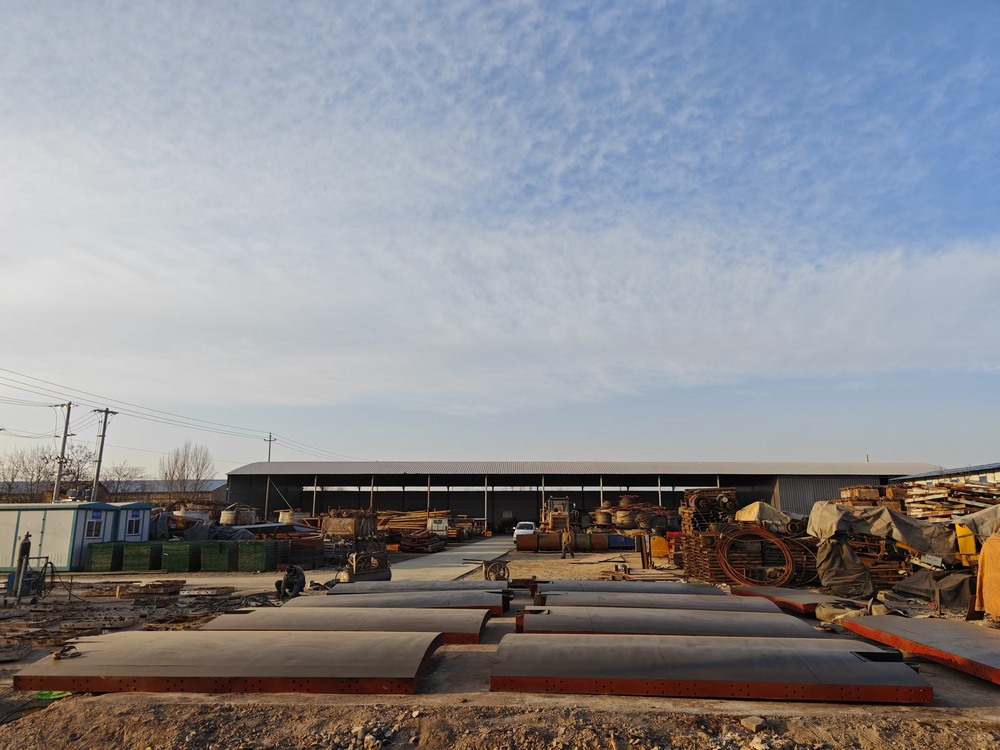 陜煤建設(shè)礦建二公司：模板改造  破舊立新“煥”新機(jī)