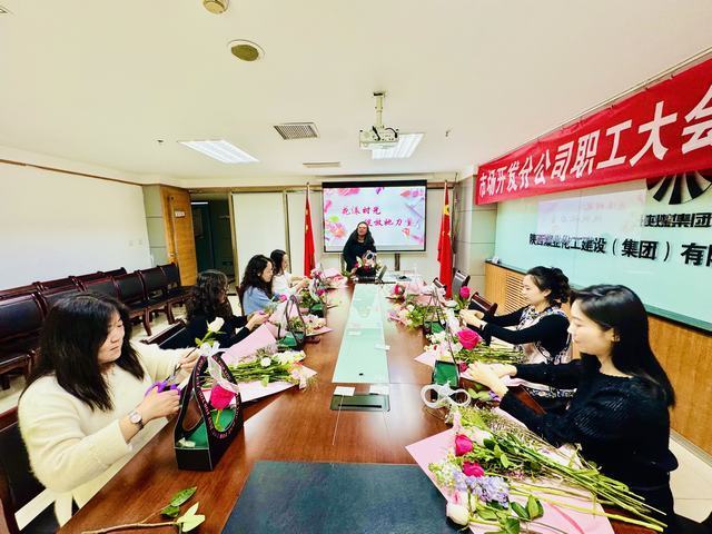 陜煤建設(shè)市場(chǎng)開發(fā)分公司：這張心愿卡片，請(qǐng)你收下