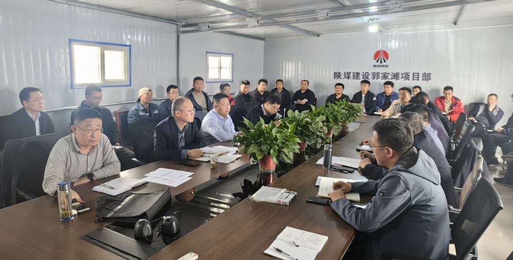 趙敬凱、劉保江到郭家灘項目檢查指導(dǎo)工作