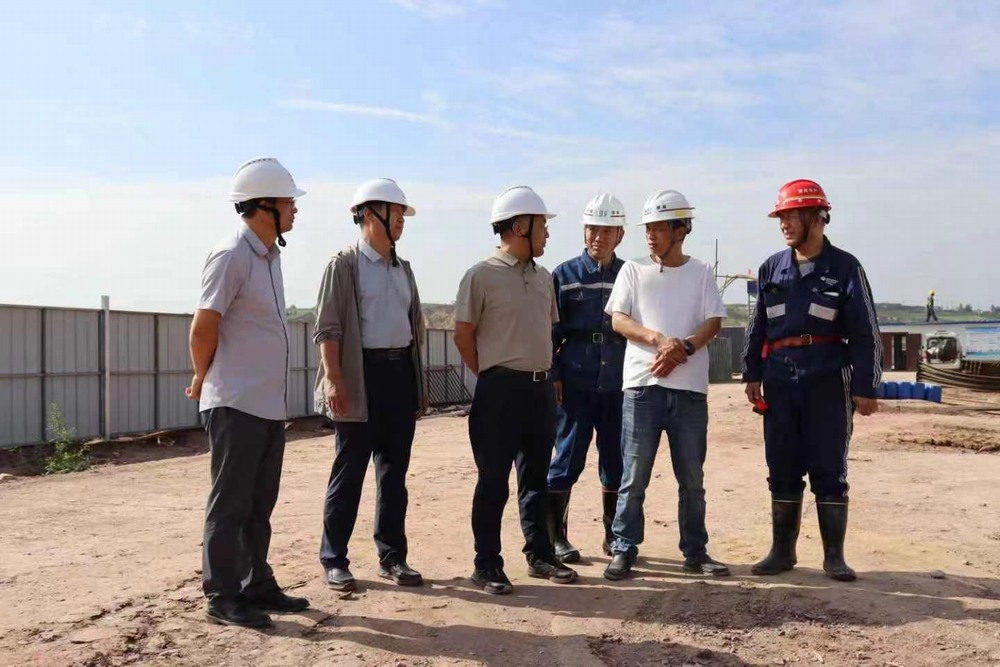 平莊煤業(yè)黨委書記、董事長(zhǎng)杜善周深入天工公司礦建項(xiàng)目檢查指導(dǎo)