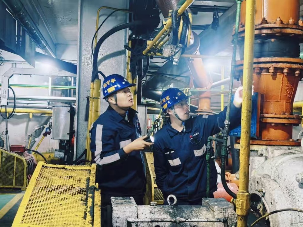 陜煤建設(shè)洗選煤運(yùn)營公司紅柳林洗煤廠項(xiàng)目部：實(shí)干攻堅(jiān)奪“雙過半” 乘勢奮進(jìn)沖刺“下半程”