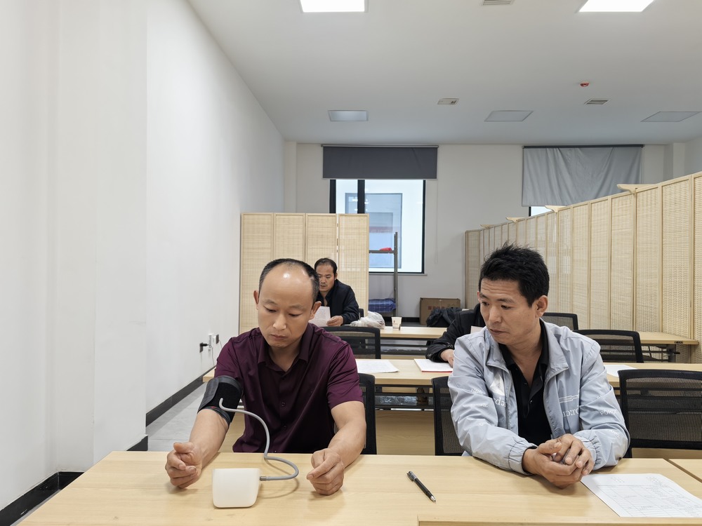 陜煤建設(shè)礦建二公司：班前會“添新招”，筑牢安全“防護(hù)網(wǎng)”