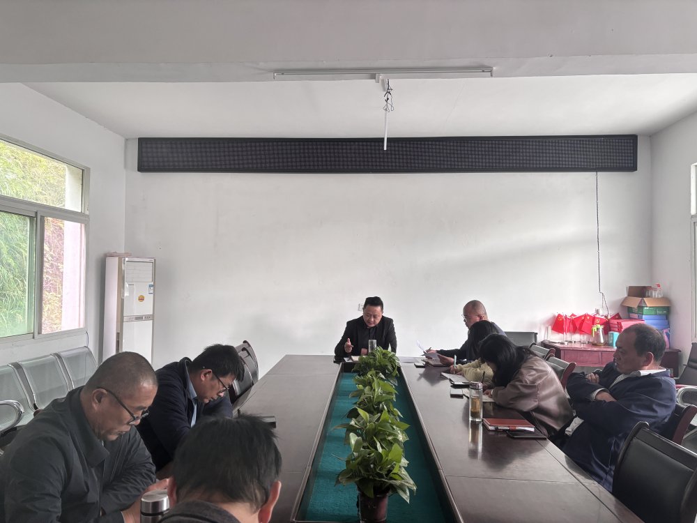 陜煤建設定點幫扶村:秋寒不減醫(yī)保宣傳熱 暖心服務筑牢民生網(wǎng)