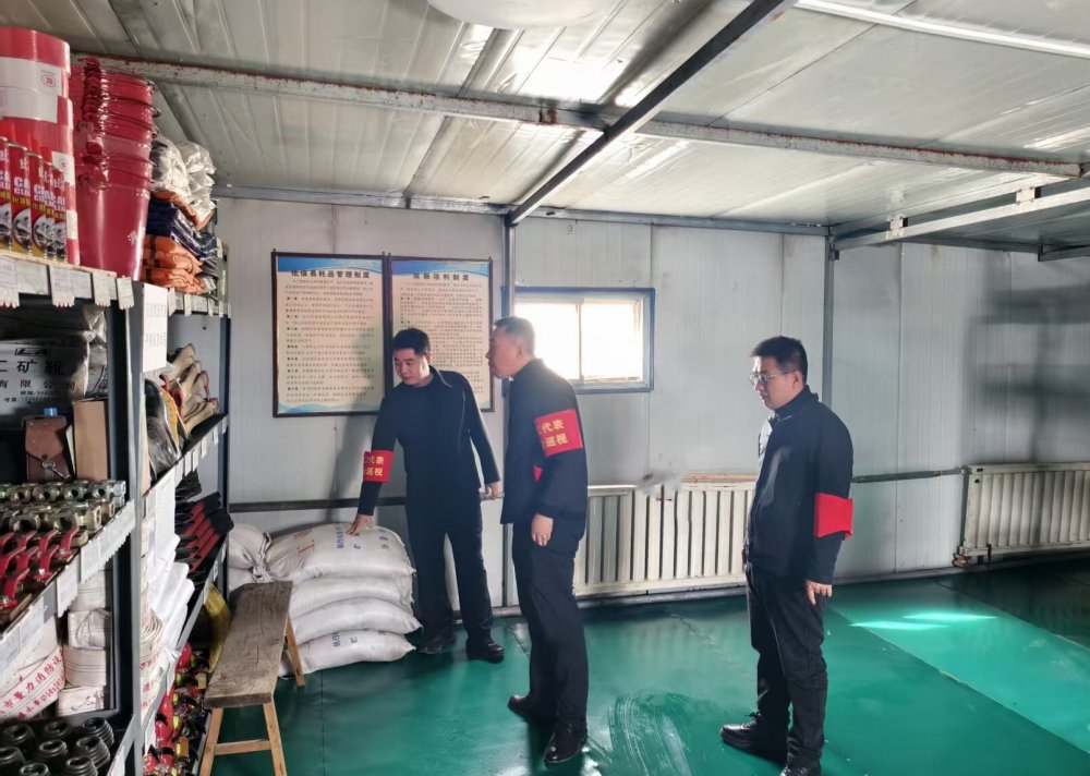 煤礦運(yùn)營(yíng)服務(wù)分公司：以“三防”之力，迎戰(zhàn)極寒冬日，筑牢安全溫暖防線