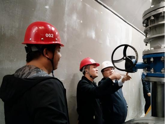 筑路架橋十余載，我們與改革共成長