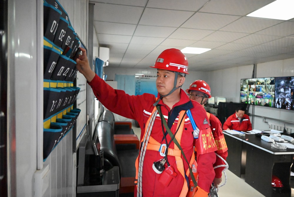 陜煤建設(shè)礦建二公司：暖心服務(wù)強根基 賦能發(fā)展顯擔當